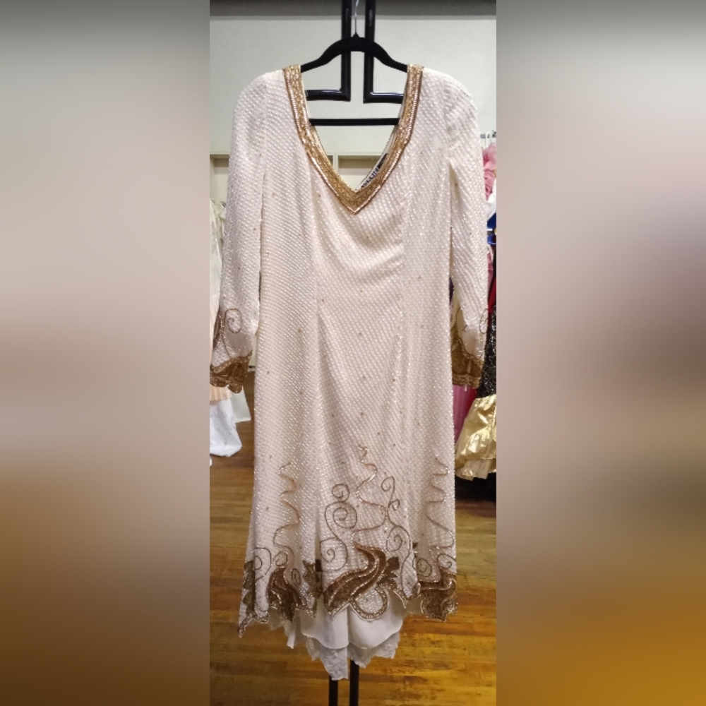 FABRICE SILHOUETTE White  with Gold Beading